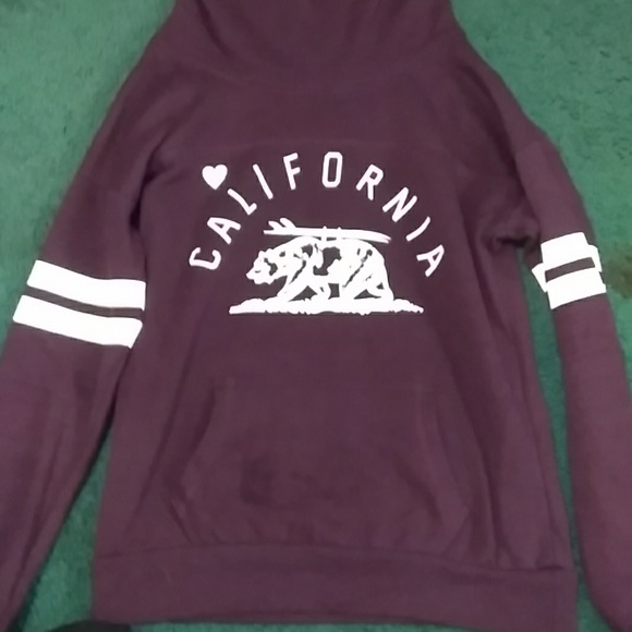 Burgundy jacket - Picture 1 of 1